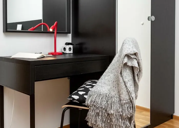 Days - Two-bedroom Family With Terrace And Garage In Vinohrady Lägenhet Prag